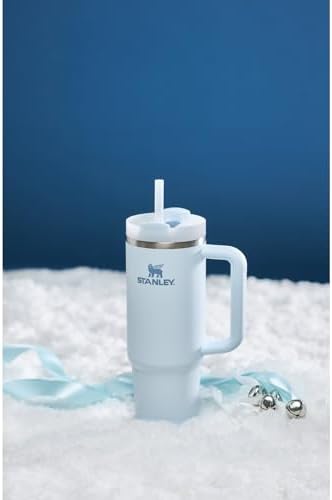 STANLEY Quencher H2.0 Flow State Tumbler, 30 oz, Glacier - Image 4