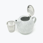 Zero Japan Bee House Round Teapot For One, 24 Oz - Ceramic Tea Pot with Stainless Steel Lid and Infuser, Smooth-Pour Spout (Crackle White) - Image 3