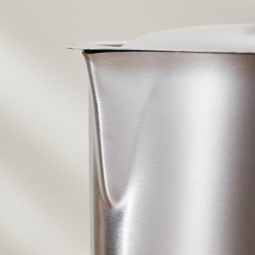 Stainless Steel Pitcher with Lid, Metal Measuring Cup with Handle, 2l Milk Frothing Jug for Espresso Machines, Latte Art, Iced Tea, Hot/Cold Water - Image 4