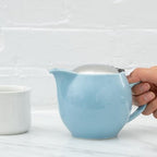 ZERO JAPAN Bee House Round Teapot For One, 15 Oz - Ceramic Tea Pot with Stainless Steel Lid and Infuser, Smooth-Pour Spout, Diswasher and Microwave Safe Tea Pots (Ocean Blue) - Image 4