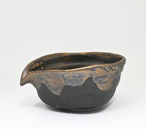 Urban Tokyo Meisen Pottery Handmade Ceramic Matcha Bowl with Pouring Spout, Japanese Minoyaki Pottery, Tea Ceremony Whisking, 18oz, Made in Japan (Mangantataki (Copper Black)) by Urban+Tokyo