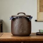 Yixing Clay Anti-Caking Storage Jar 8L, 15Lb Rice Canister with Lid - Image 4