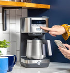 GE 10-Cup Programmable Drip Coffee Maker with Thermal Carafe - Image 4