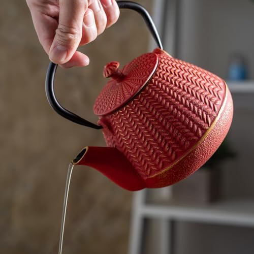 Urban Tokyo 32 fl oz Cast Iron Teapot Japanese Style Red Tetsubin Tea Kettle with Chevron Pattern, Stainless Steel Infuser, Stovetop Safe, Red with Gold Accents, Excellent Heat Retention - Image 3