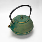 Urban Tokyo 27 fl oz Cast Iron Teapot Japanese Style Tetsubin Tea Kettle with Stainless Steel Infuser, Stovetop Safe, Green with Gold Accents, Excellent Heat Retention for Loose Leaf Tea - Image 4