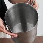 5l Measuring Jug Stainless Steel Thicken Measuring Cup Milk Frothing Pitcher Large Mouth Graduated Beakers with Handle and Scale, Milk Jug for Kitchen Bar - Image 2