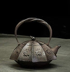 BERTY·PUYI Tea Kettle, Cast Iron Teapot, Tea Kettle with Removable Stainless Steel Infuser Internal Enamel Iron Teapots, Stovetop Tea Kettle for Kitchen Teahouses - Image 7