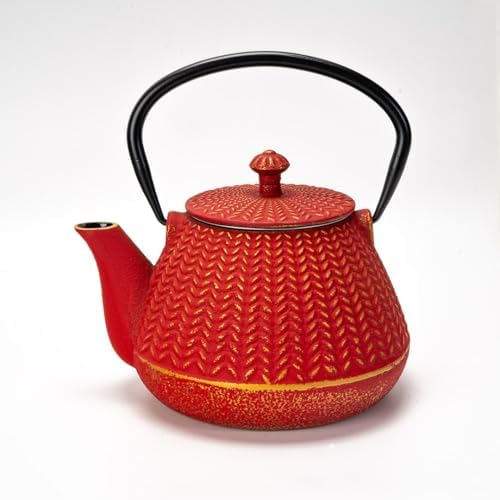 Urban Tokyo 32 fl oz Cast Iron Teapot Japanese Style Red Tetsubin Tea Kettle with Chevron Pattern, Stainless Steel Infuser, Stovetop Safe, Red with Gold Accents, Excellent Heat Retention - Image 4