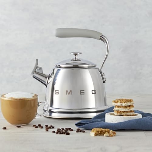 SMEG Stovetop Whistling Kettle – 50s Retro Style, 2.3 Liter (10 Cup / 2.4 Quart) Stainless Steel Tea Kettle with Iconic Design & Whistle – Premium Kitchen Statement Piece (Silver) - Image 4