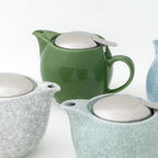 Zero Japan Bee House Round Teapot For One, 15 Oz - Ceramic Tea Pot with Stainless Steel Lid and Infuser, Smooth-Pour Spout (Crackle Green) - Image 6
