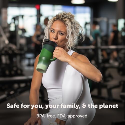 Silipint 32oz Silicone Tumbler with Handle, Flip Lid and Straw – BPA-Free, Non-Toxic, Freezer, Microwave, Dishwasher Safe Tumbler – Perfect for Tea, Smoothies (Evergreen) Pack of 1 - Image 5