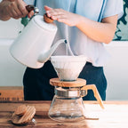 Hario V60 Olive Wood Coffee Server, 400ml - Image 3