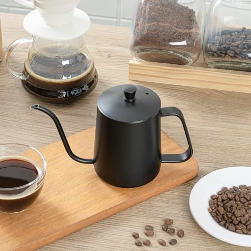Restaurantware Pour Over Kettle Pack of 1 Stainless Steel 20 oz Precision Spout Gooseneck Coffee Kettle With Ergonomic Handle, Corrosion-Resistant for Artisan Brewing, Black - Image 3