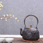 Old Dutch Cast Iron Teapot, Enamel Craft Tetsubin Japanese Cast Iron Tea Kettle, Enamel-Coated Interior 1200 ML - Image 2