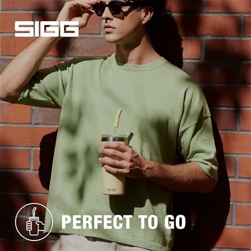 SIGG - Insulated Mug - Travel Mug Helia - With Durable Glass Straw & Cleaning Brush - Leakproof - BPA Free - 18/8 Stainless Steel - 15oz/20oz - Image 4