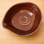 Urban Tokyo Meisen Pottery Handmade Ceramic Matcha Bowl with Pouring Spout, Japanese Minoyaki Pottery, Tea Ceremony Whisking, 18oz, Made in Japan (Yuzu Aka (Nature Red)) - Image 3