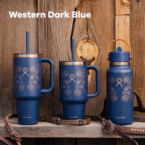 Hydro Flask 32 Oz Travel Tumbler with Handle, Lid and Straw - Insulated Stainless Steel in Western Dark Blue - Image 4