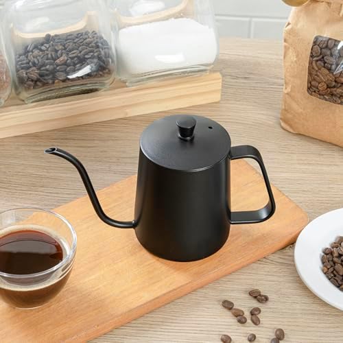 Restaurantware Pour Over Kettle Pack of 1 Stainless Steel 20 oz Precision Spout Gooseneck Coffee Kettle With Ergonomic Handle, Corrosion-Resistant for Artisan Brewing, Black - Image 4
