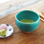 Kyoto Kiyomizu-yaki Earthenware Matcha Bowl - Rokuro Suji – 20.2 fl oz Charming Form, Lead-Free, Gift Box Included - Ideal for Tea and Café au Lait Made in Japan (Turquoise Blue) - Image 6