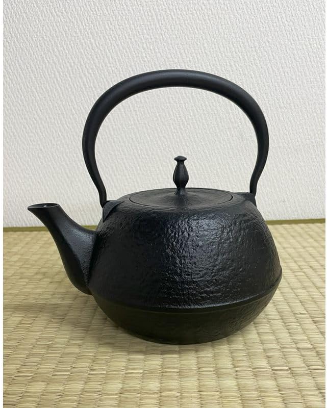 Japanese Cast Iron Water Kettle – 1.2L Nambu Tetsubin with Smooth Finish – Boil Water on Stove – Traditional Iron Kettle for Tea or Hot Water - Image 2